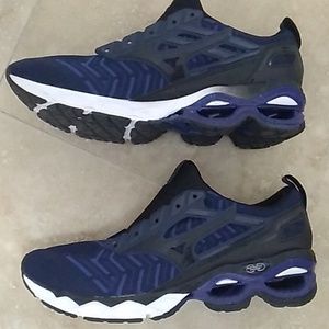 Mizuno Waveknit Infinity Wave